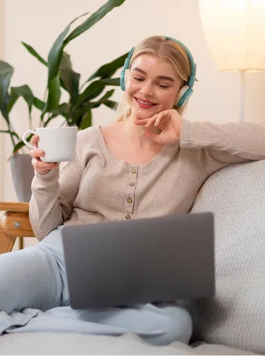 Atendimento psicológico com anotações terapêuticas em Santos